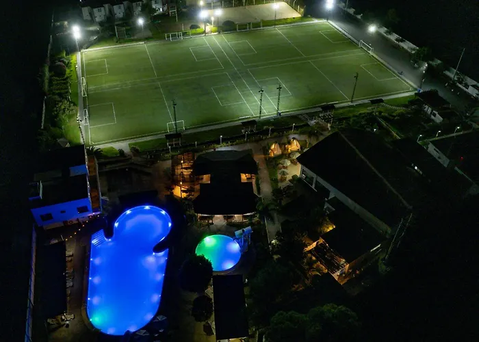El Paraiso Eco Resort